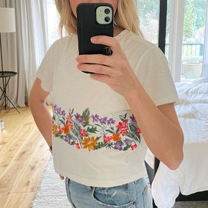 Forever21 floral embroidered crop tee, size small.